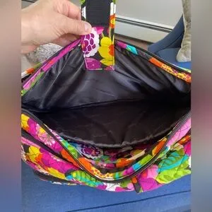 Vera Bradley | Bags | Vera Bradley Va Va Bloom Pattern  display picture 2